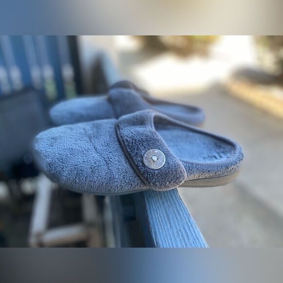 Vionic Shoes - Vionic Women’s Indulge Sadie Gray Mule Slipper Plush Slip-On Orthotic Sz 9 US